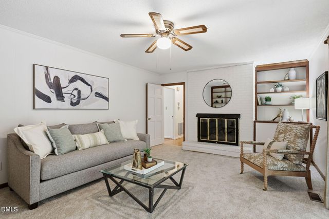 820 Emory Drive, Chapel Hill, NC 27517