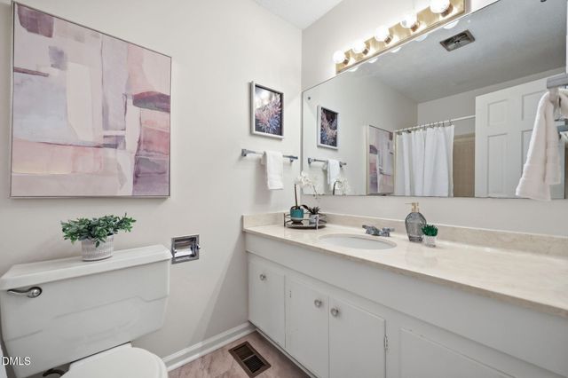 820 Emory Drive, Chapel Hill, NC 27517