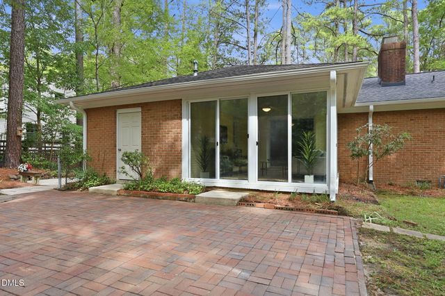 820 Emory Drive, Chapel Hill, NC 27517