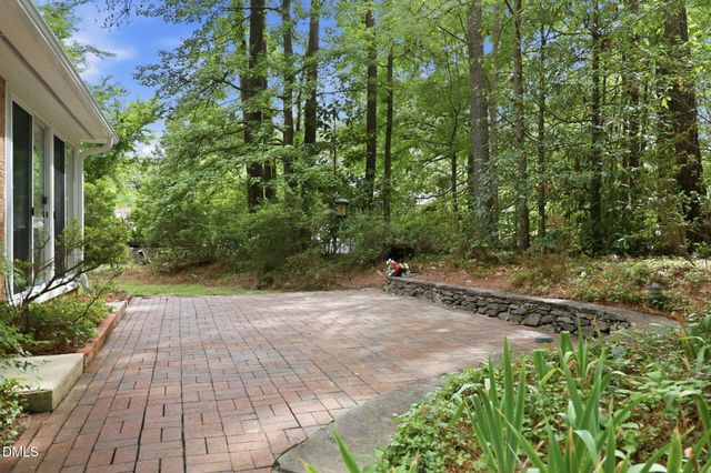820 Emory Drive, Chapel Hill, NC 27517