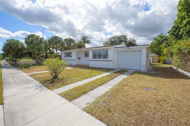 30110 SW 168th Ct, Homestead, FL 33030