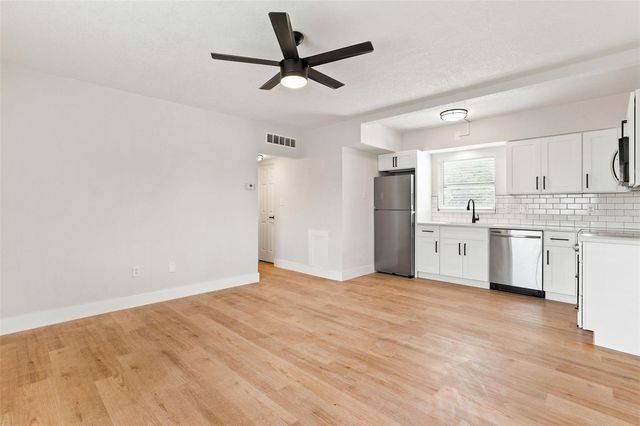 300 S NIMBUS AVENUE 9, Clearwater, FL 33765