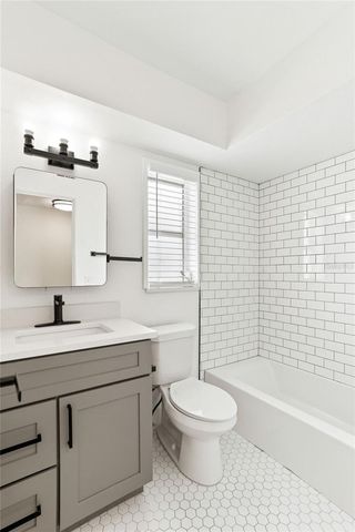 300 S NIMBUS AVENUE 9, Clearwater, FL 33765