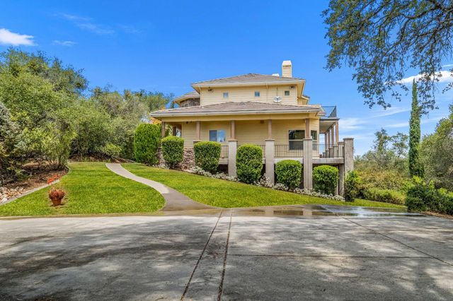 2211 Terrace View Ct, Cool, CA 95614