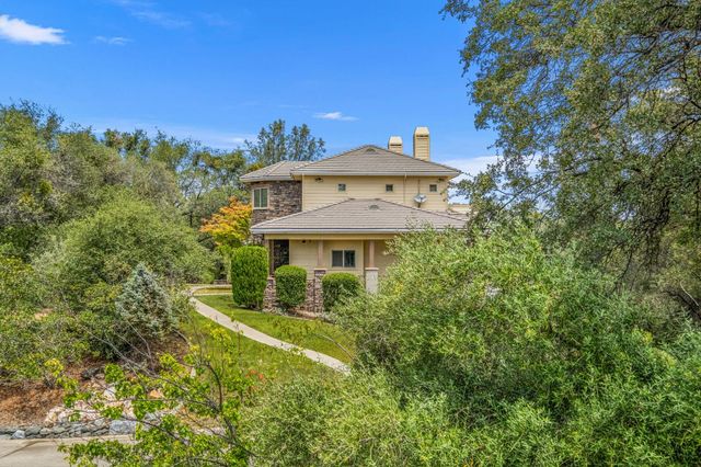 2211 Terrace View Ct, Cool, CA 95614