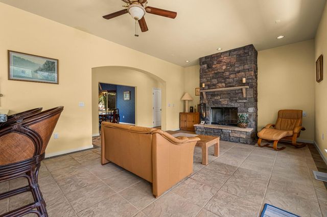 2211 Terrace View Ct, Cool, CA 95614