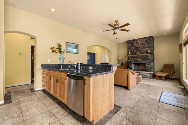 2211 Terrace View Ct, Cool, CA 95614