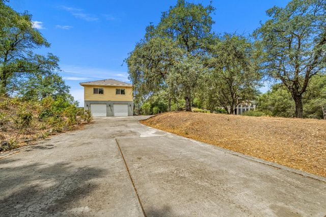 2211 Terrace View Ct, Cool, CA 95614