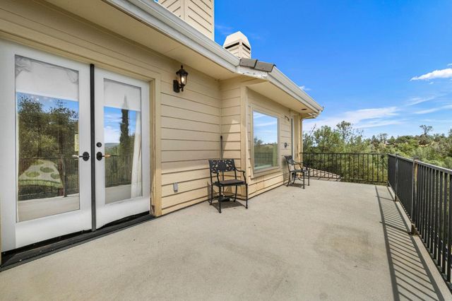 2211 Terrace View Ct, Cool, CA 95614