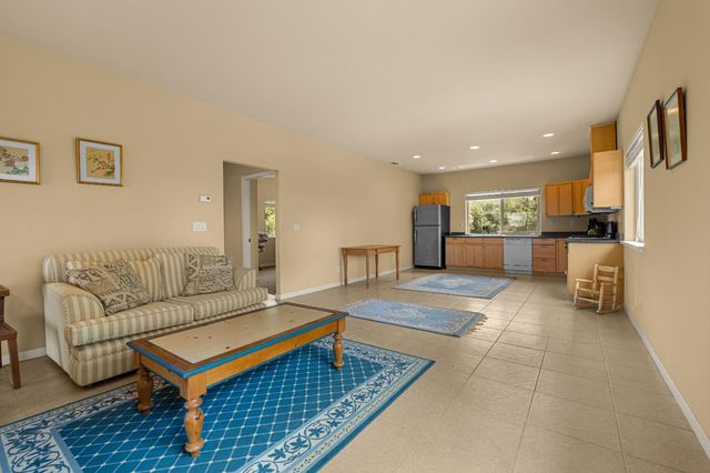 2211 Terrace View Ct, Cool, CA 95614