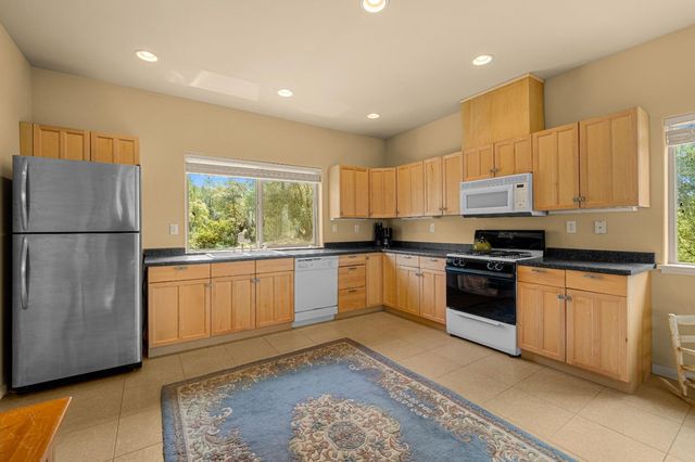 2211 Terrace View Ct, Cool, CA 95614