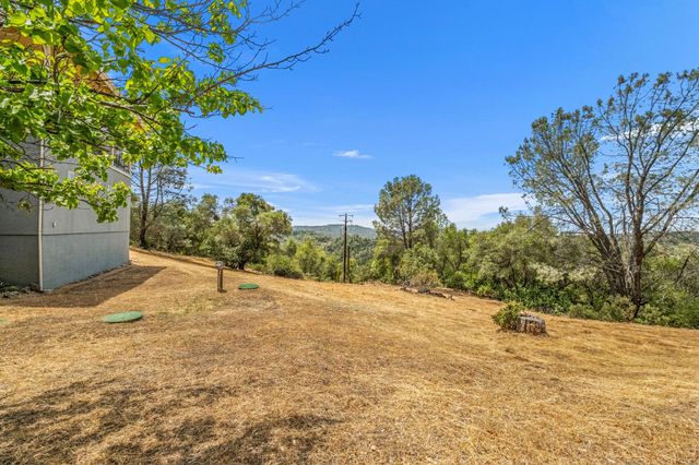 2211 Terrace View Ct, Cool, CA 95614