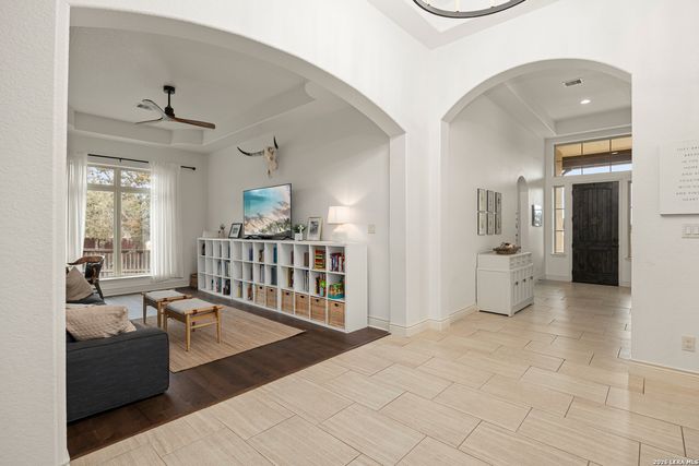 908 Wilderness Oaks, New Braunfels, TX 78132