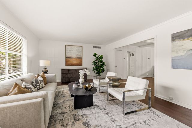 6131 Bandera Avenue A, Dallas, TX 75225