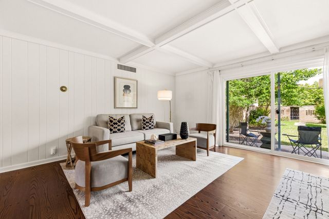 6131 Bandera Avenue A, Dallas, TX 75225