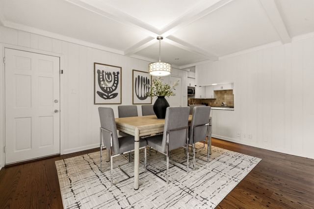 6131 Bandera Avenue A, Dallas, TX 75225