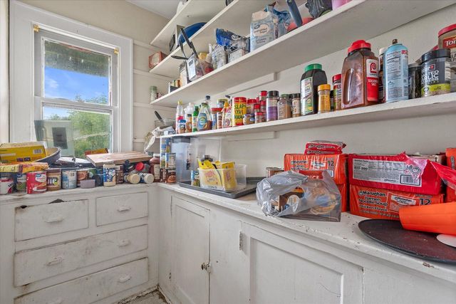3613 N 21st STREET, Milwaukee, WI 53206