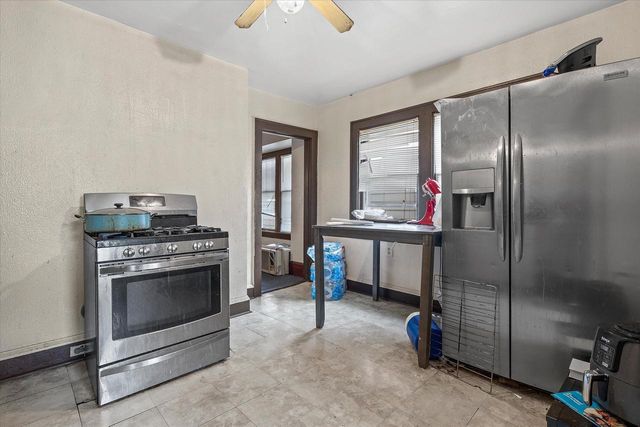 3613 N 21st STREET, Milwaukee, WI 53206