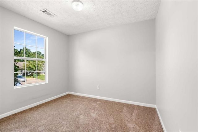 588 Elles Way, Griffin, GA 30223