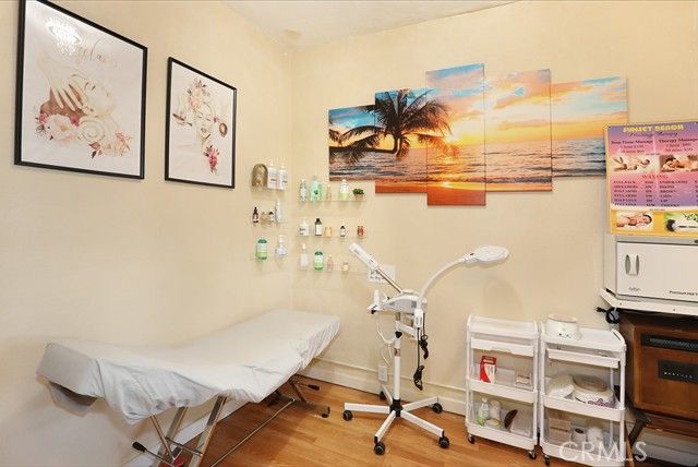 17181 Pacific Coast, Huntington Beach, CA 92649