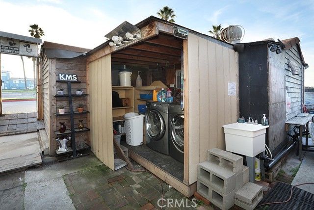 17181 Pacific Coast, Huntington Beach, CA 92649