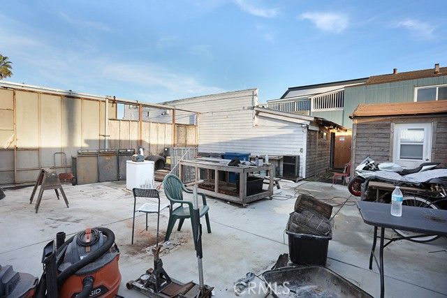17181 Pacific Coast, Huntington Beach, CA 92649