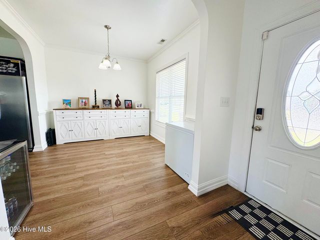 114 Cavalier Drive, Jacksonville, NC 28546