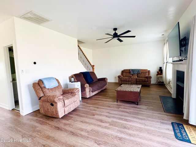 114 Cavalier Drive, Jacksonville, NC 28546