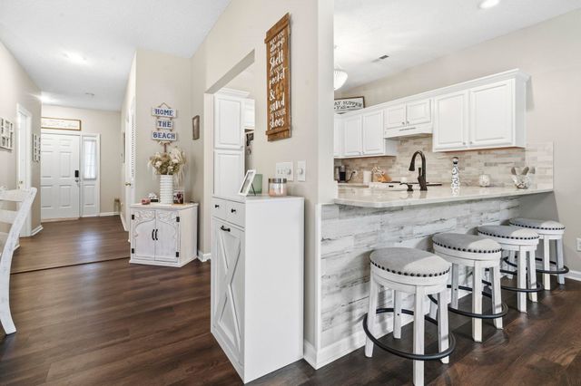 6208 Sweetwater Blvd, Murrells Inlet, SC 29576