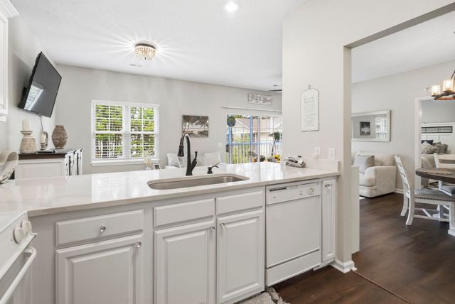 6208 Sweetwater Blvd, Murrells Inlet, SC 29576