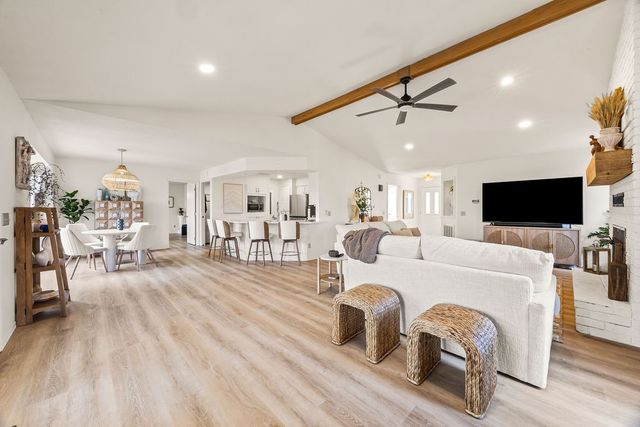 6 Campbell Lane, Bella Vista, AR 72715