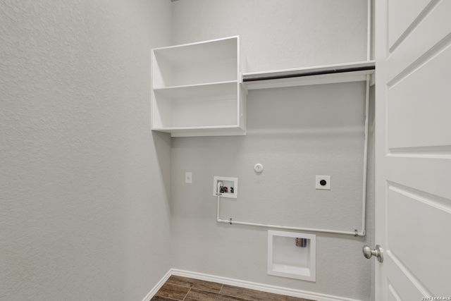 2977 Grove Terrace, Seguin, TX 78155