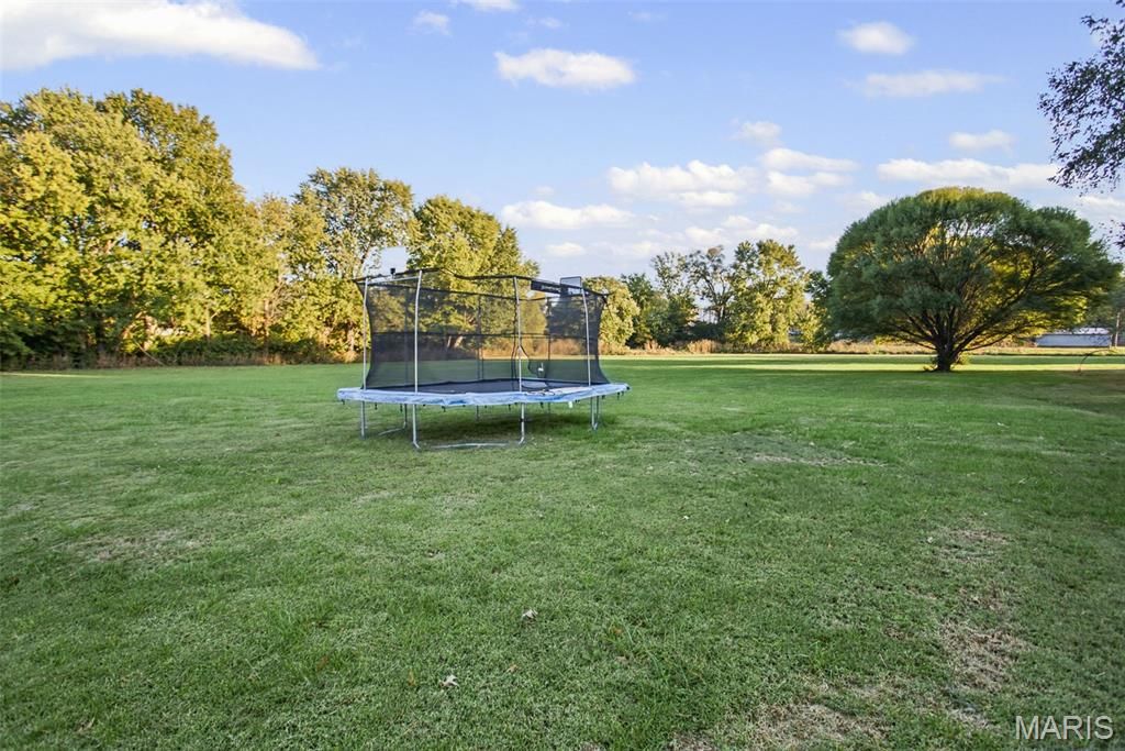 Image 12 of property listing at 1 N Cobb Street, Roodhouse, IL 62082