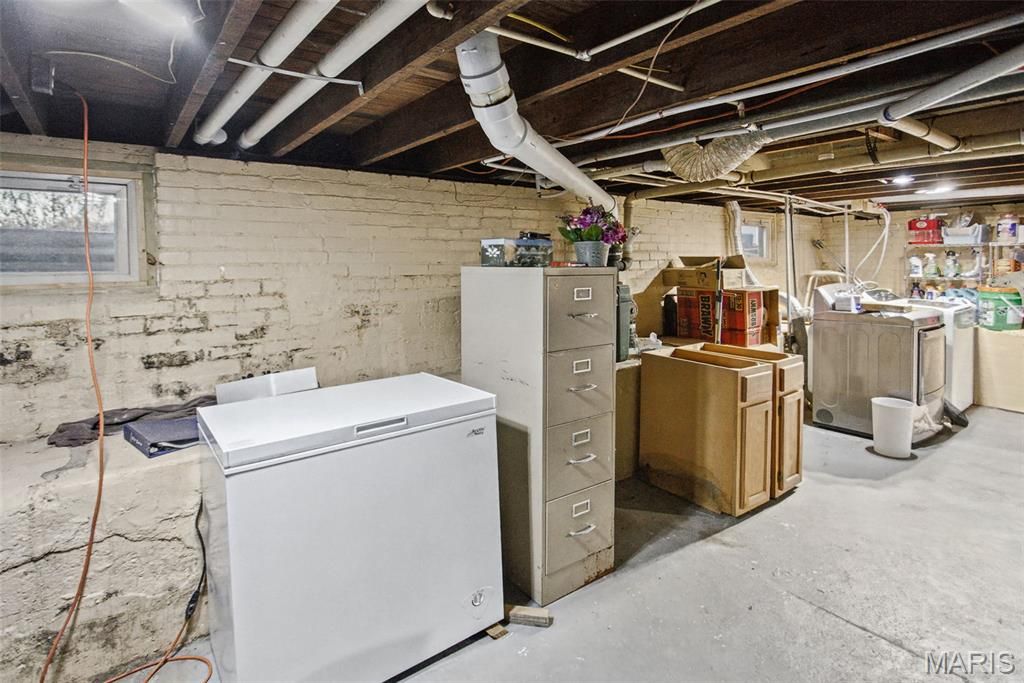 Image 58 of property listing at 1 N Cobb Street, Roodhouse, IL 62082