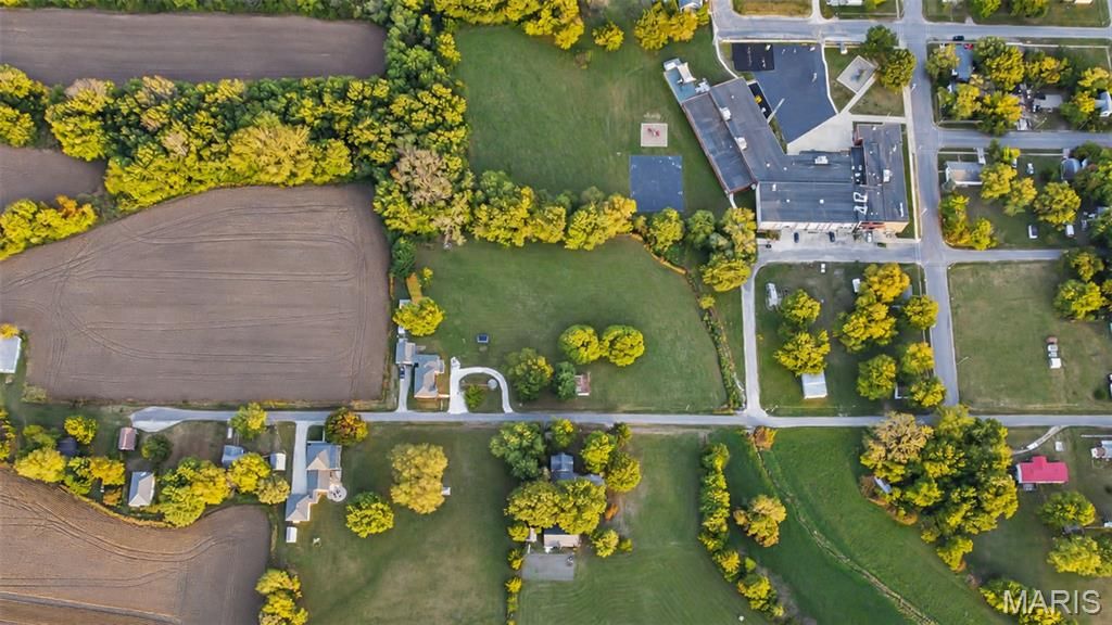 Image 68 of property listing at 1 N Cobb Street, Roodhouse, IL 62082