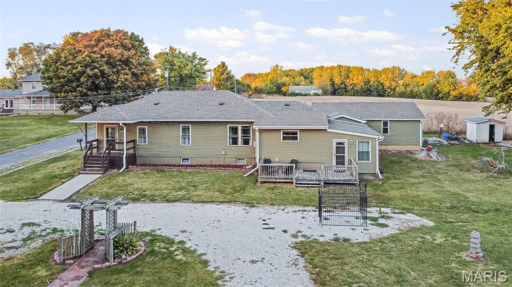 Image 84 of property listing at 1 N Cobb Street, Roodhouse, IL 62082