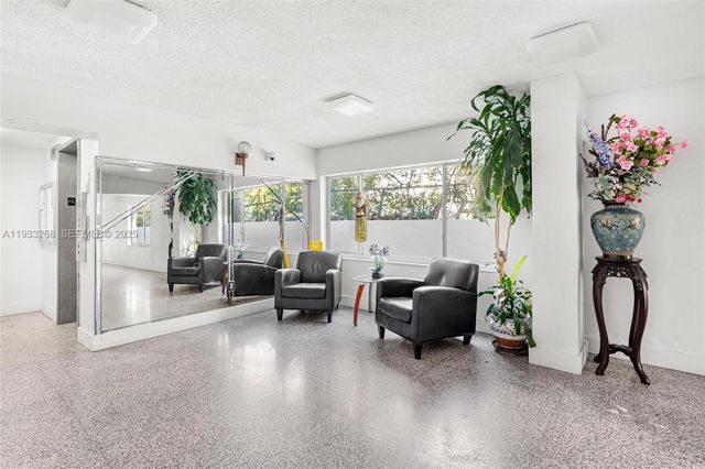 1820 James Ave 2A, Miami Beach, FL 33139