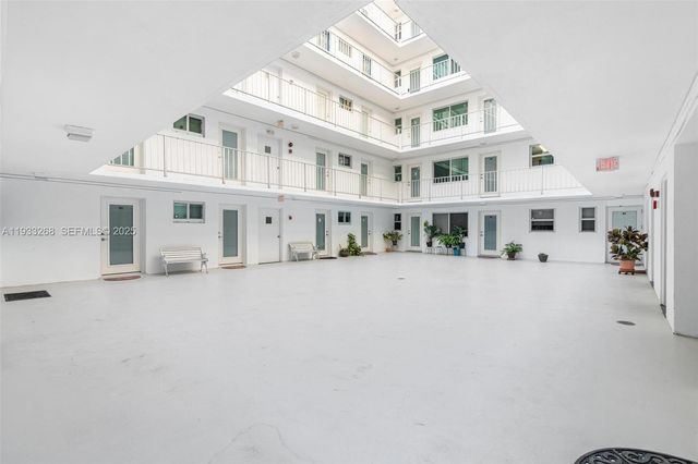 1820 James Ave 2A, Miami Beach, FL 33139