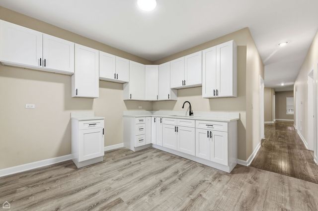 8044 S Peoria Street, Chicago, IL 60620