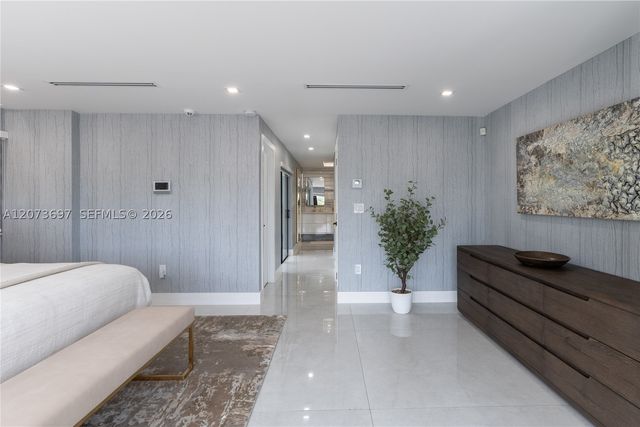 5601 N Ocean Dr, Hollywood, FL 33019
