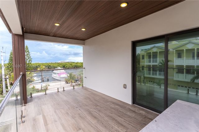 5601 N Ocean Dr, Hollywood, FL 33019