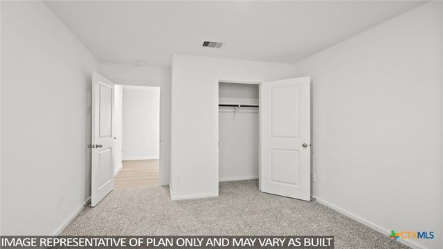 145 Baby Calf Roping Road, Jarrell, TX 76537