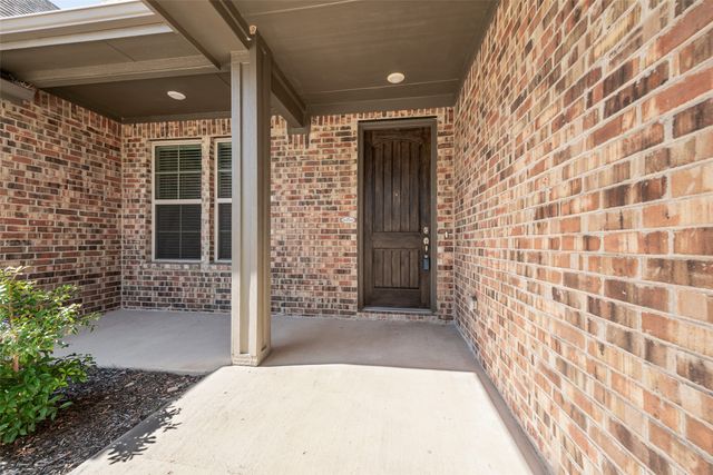 1751 Shumard Street, Waxahachie, TX 75165