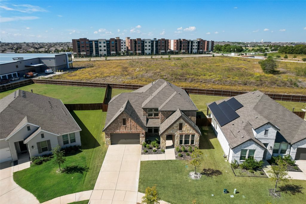 1751 Shumard Street, Waxahachie, TX 75165