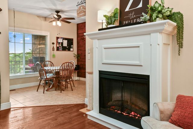 3430 Us Highway 160, Walnut Shade, MO 65771