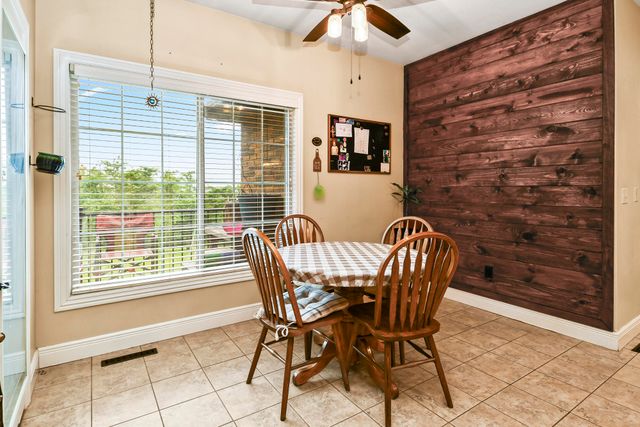 3430 Us Highway 160, Walnut Shade, MO 65771