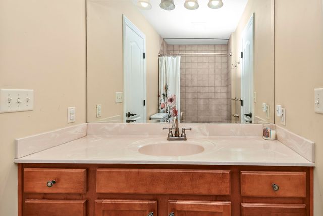 3430 Us Highway 160, Walnut Shade, MO 65771