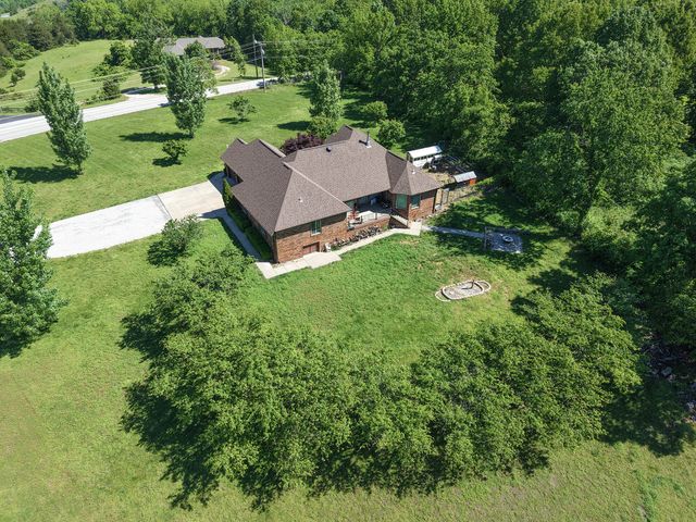 3430 Us Highway 160, Walnut Shade, MO 65771