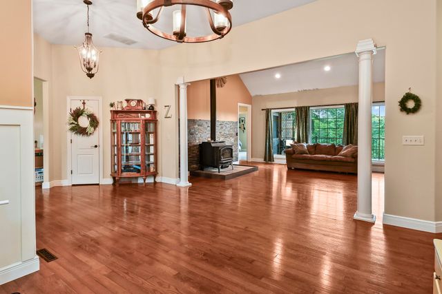 3430 Us Highway 160, Walnut Shade, MO 65771