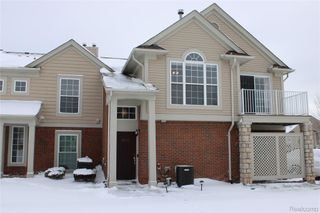 52133 Naugatuck Drive 25, Macomb Township, MI 48042